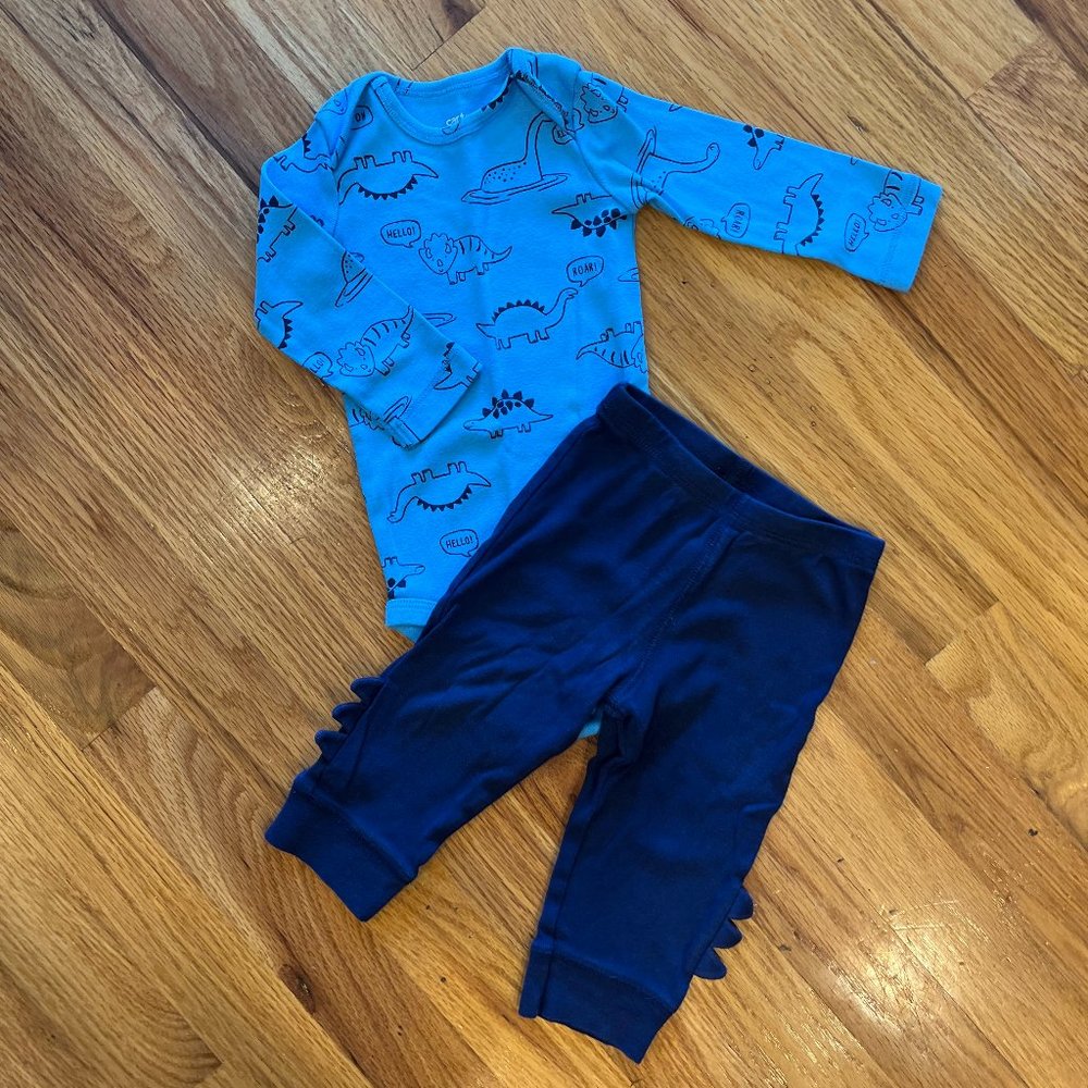 Carters Dinosaur Two-Piece Outfit (9 month)